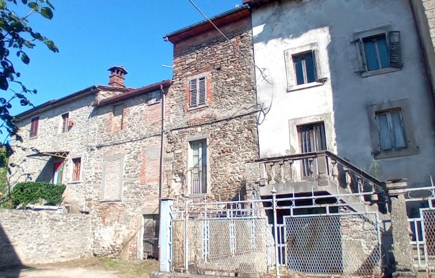 casa indipendente in vendita a Bibbiena in zona Camprena