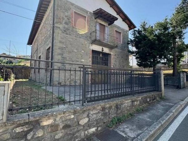 casa indipendente in vendita a Bibbiena