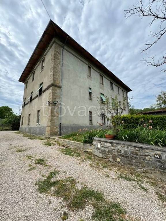 appartamento in vendita a Bibbiena in zona Santa Maria del Sasso