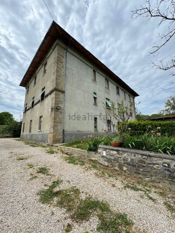 appartamento in vendita a Bibbiena in zona Santa Maria del Sasso