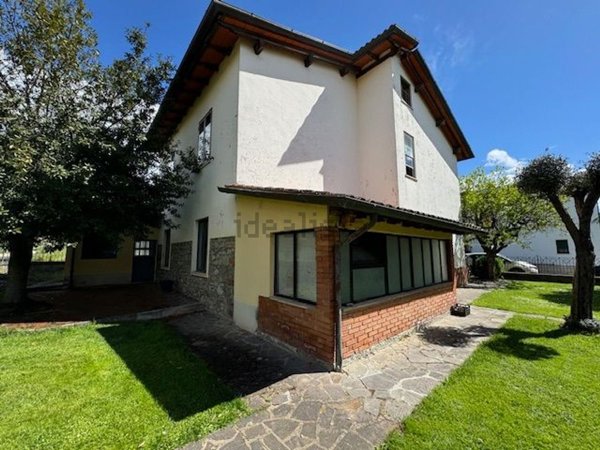 casa indipendente in vendita a Bibbiena in zona Soci