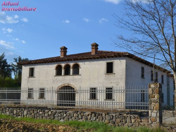 casa indipendente in vendita a Bibbiena