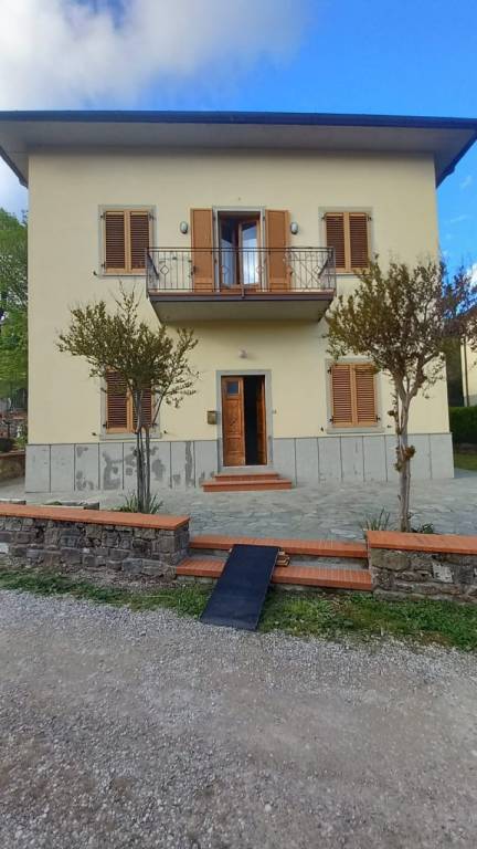 casa indipendente in vendita a Bibbiena