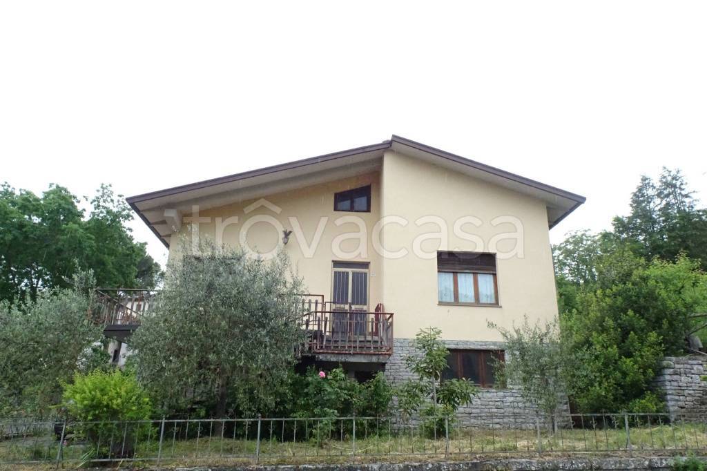 casa indipendente in vendita a Bibbiena in zona Partina