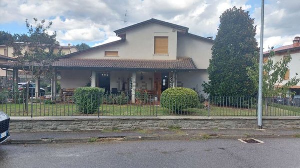 casa indipendente in vendita a Bibbiena