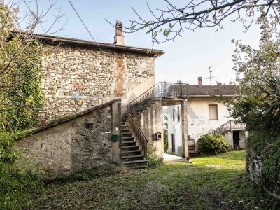 casa indipendente in vendita a Bibbiena in zona Pollino