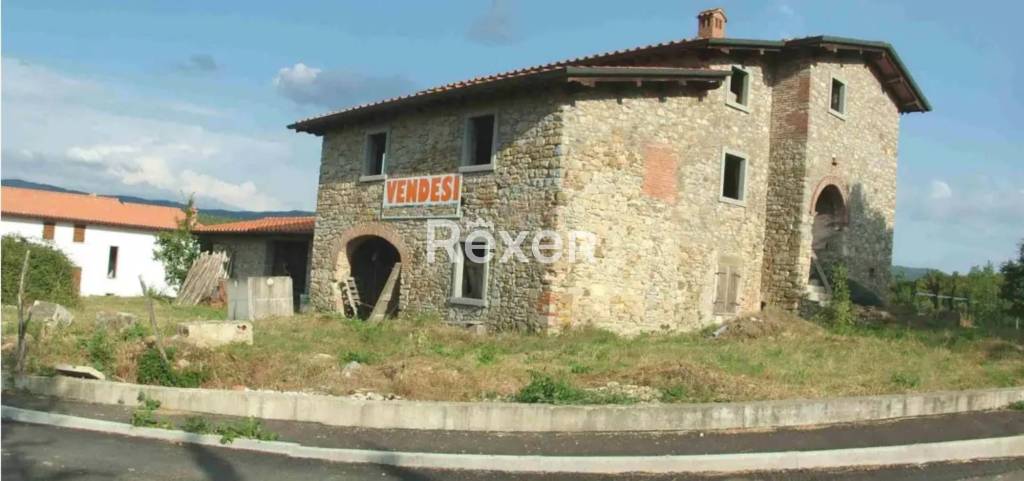 casa indipendente in vendita a Bibbiena