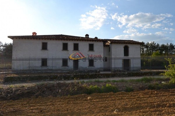 casa indipendente in vendita a Bibbiena