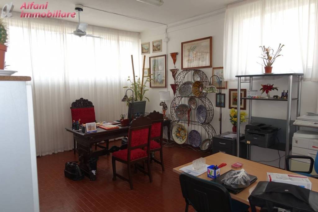 negozio in vendita a Bibbiena in zona Soci