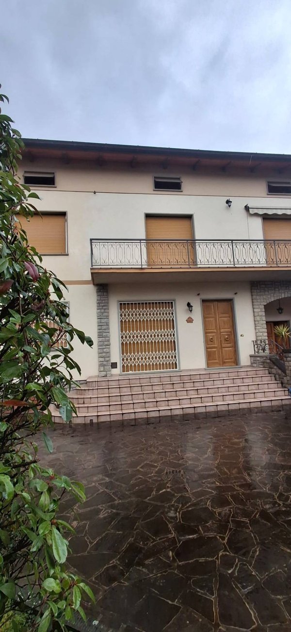 casa indipendente in vendita a Bibbiena in zona Soci