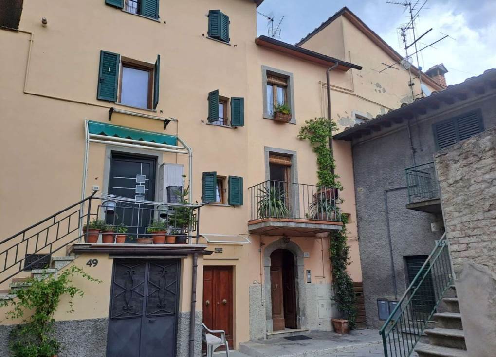 appartamento in vendita a Bibbiena in zona Soci