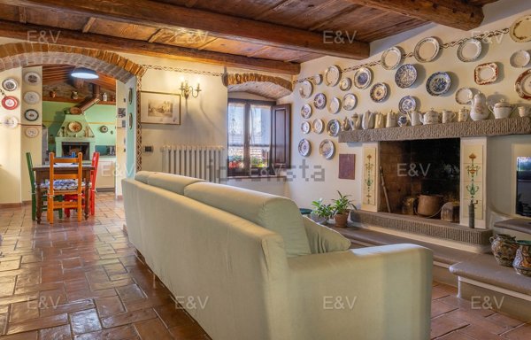 casa indipendente in vendita a Bibbiena in zona Soci