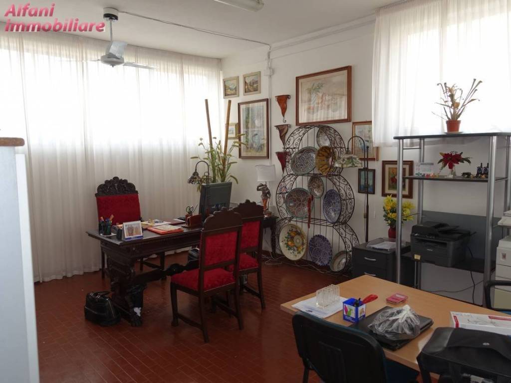 negozio in vendita a Bibbiena in zona Soci