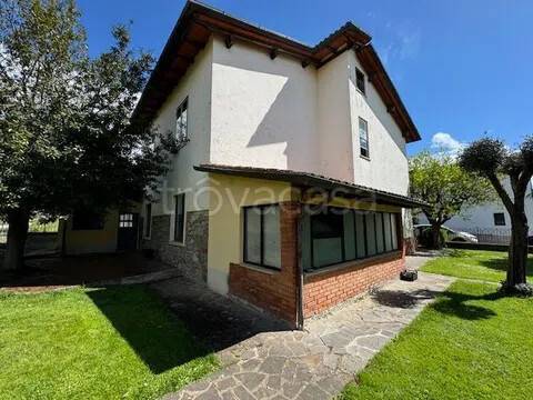 casa indipendente in vendita a Bibbiena in zona Soci