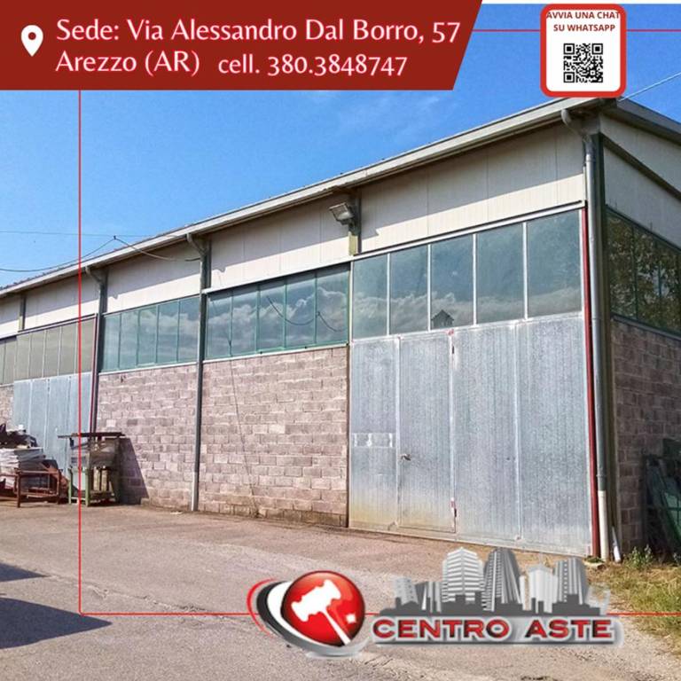 locale commerciale in vendita a Bibbiena in zona Soci
