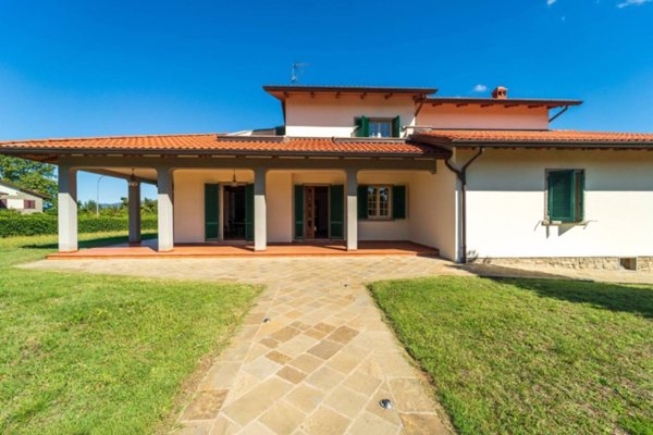 casa indipendente in vendita a Bibbiena