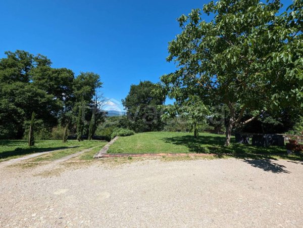 casa indipendente in vendita a Bibbiena in zona Farneta