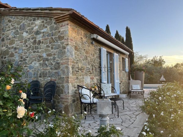 quadrivano in vendita a Bucine