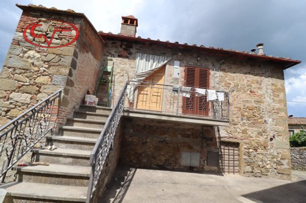 appartamento in vendita a Bucine in zona Montebenichi