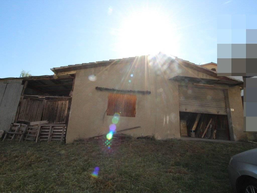 casa indipendente in vendita a Bucine