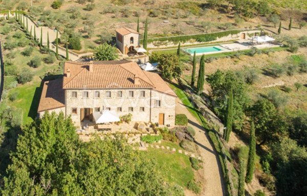 casa indipendente in vendita a Bucine