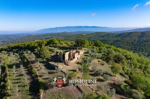 casa indipendente in vendita a Bucine in zona Ambra