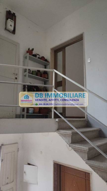 appartamento in vendita a Bucine