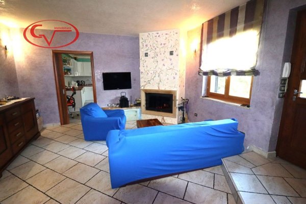 appartamento in vendita a Bucine