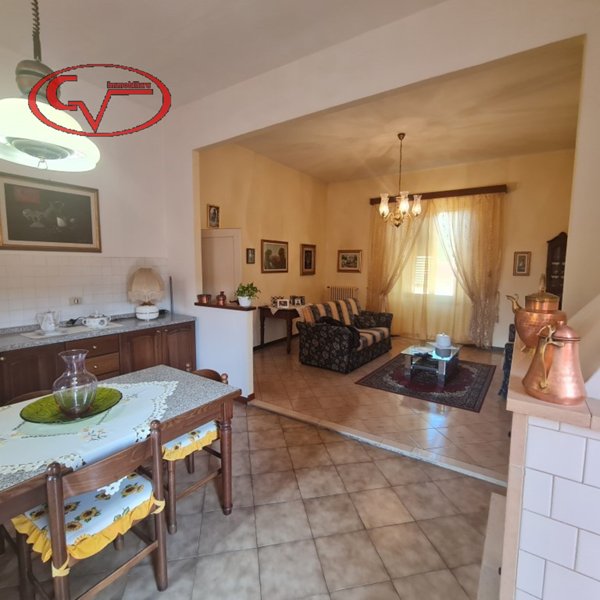 casa semindipendente in vendita a Bucine in zona Badia Agnano