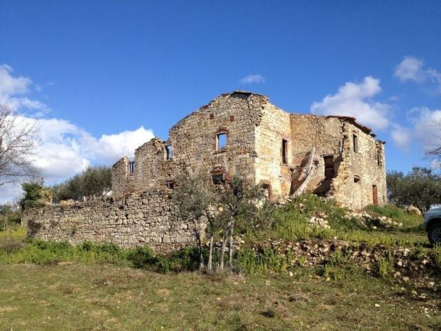 casa indipendente in vendita a Bucine