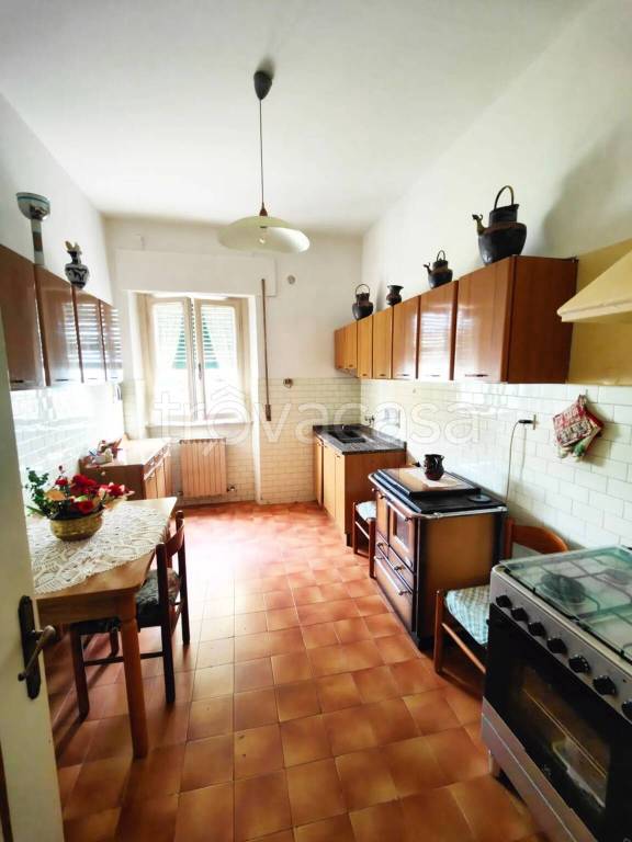 appartamento in vendita a Bucine