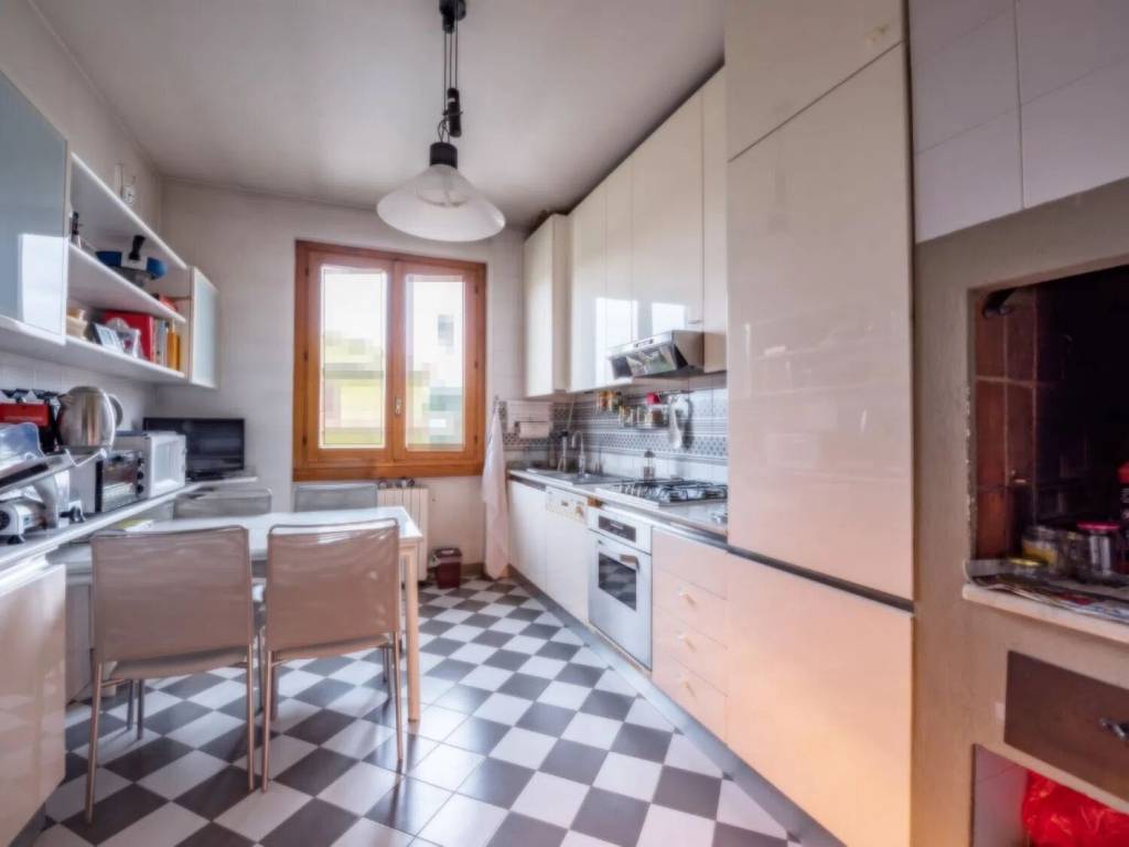 casa indipendente in vendita a Bucine