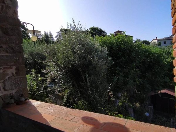 appartamento in vendita a Bucine