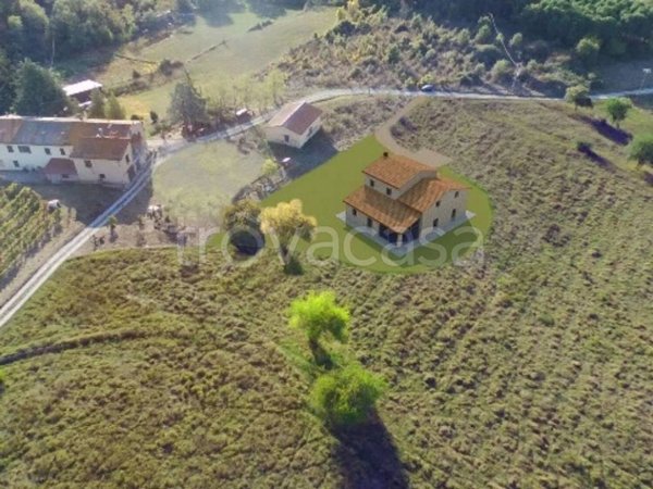 casa indipendente in vendita a Bucine