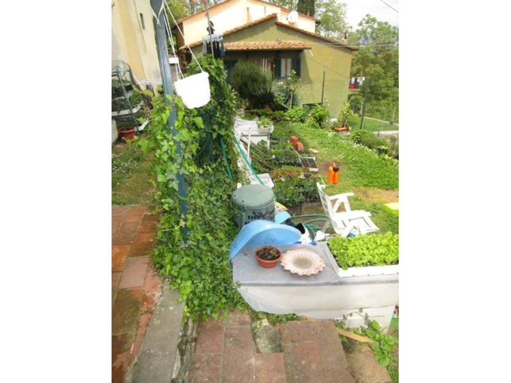 appartamento in vendita a Bucine