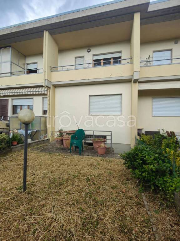 appartamento in vendita a Bucine