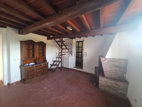 appartamento in vendita a Bucine
