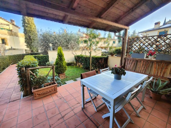 appartamento in vendita a Bucine
