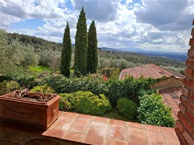 villa in vendita a Bucine