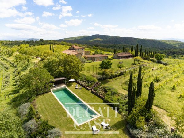 casa indipendente in vendita a Bucine