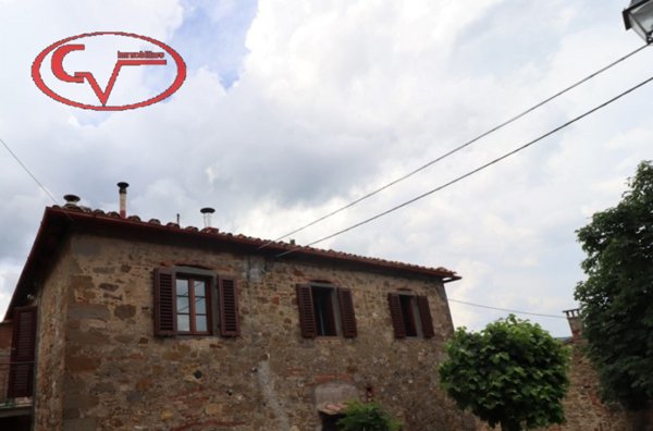 appartamento in vendita a Bucine in zona Montebenichi