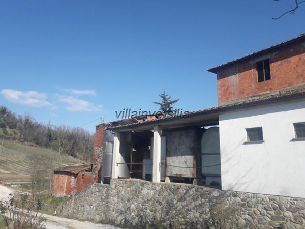 casa indipendente in vendita a Bucine in zona Ambra