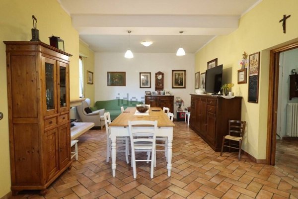 appartamento in vendita a Bucine