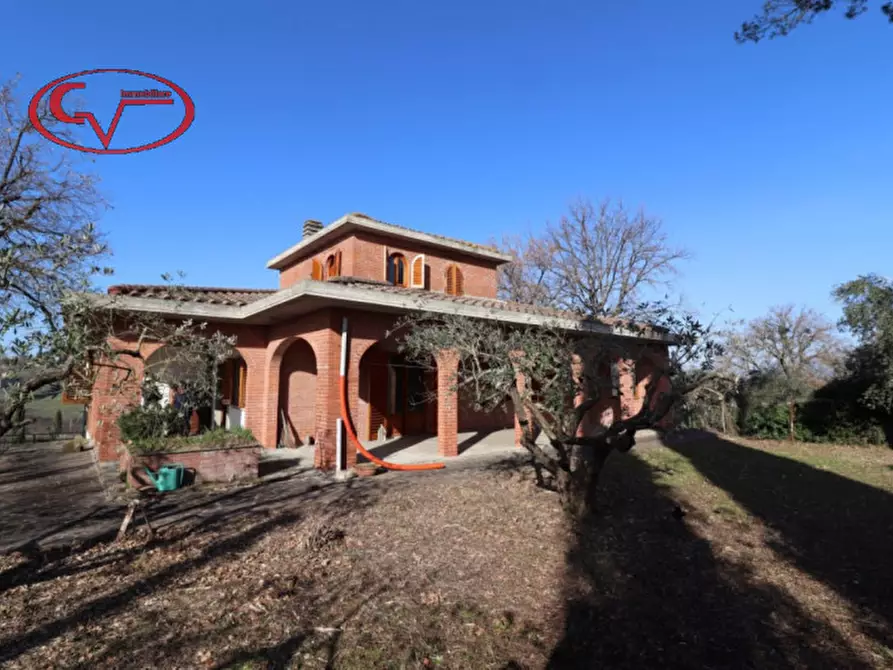 casa indipendente in vendita a Bucine in zona Perelli