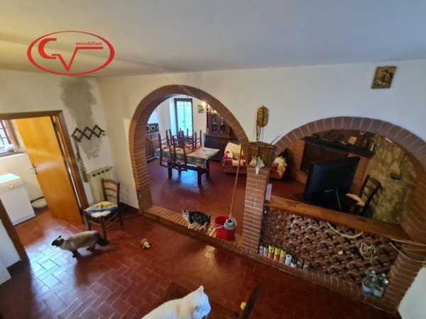 casa indipendente in vendita a Bucine in zona Cennina