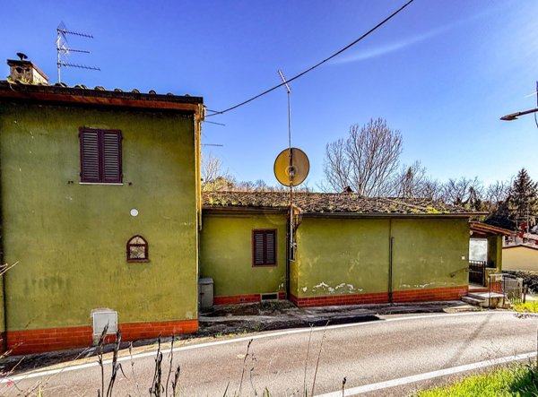 appartamento in vendita a Bucine