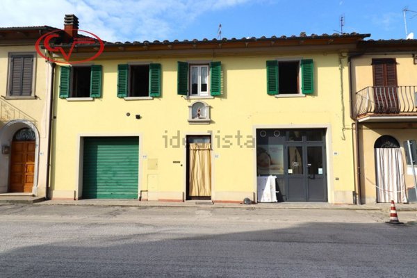 appartamento in vendita a Bucine