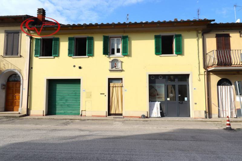 appartamento in vendita a Bucine