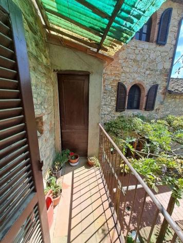 casa indipendente in vendita a Bucine in zona Duddova