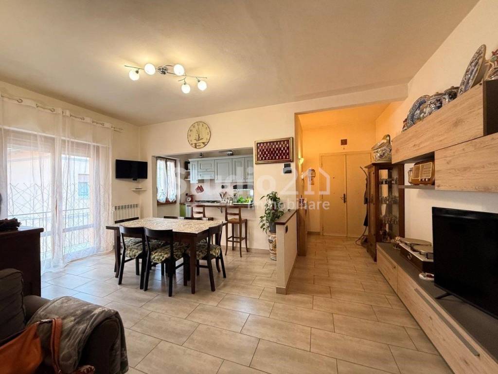 appartamento in vendita a Bucine in zona Torre